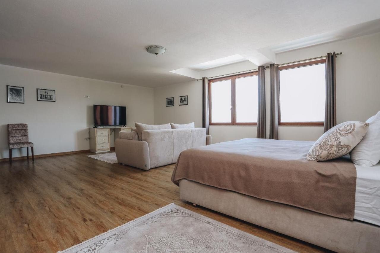 Villa Semiramis Tivat Dış mekan fotoğraf