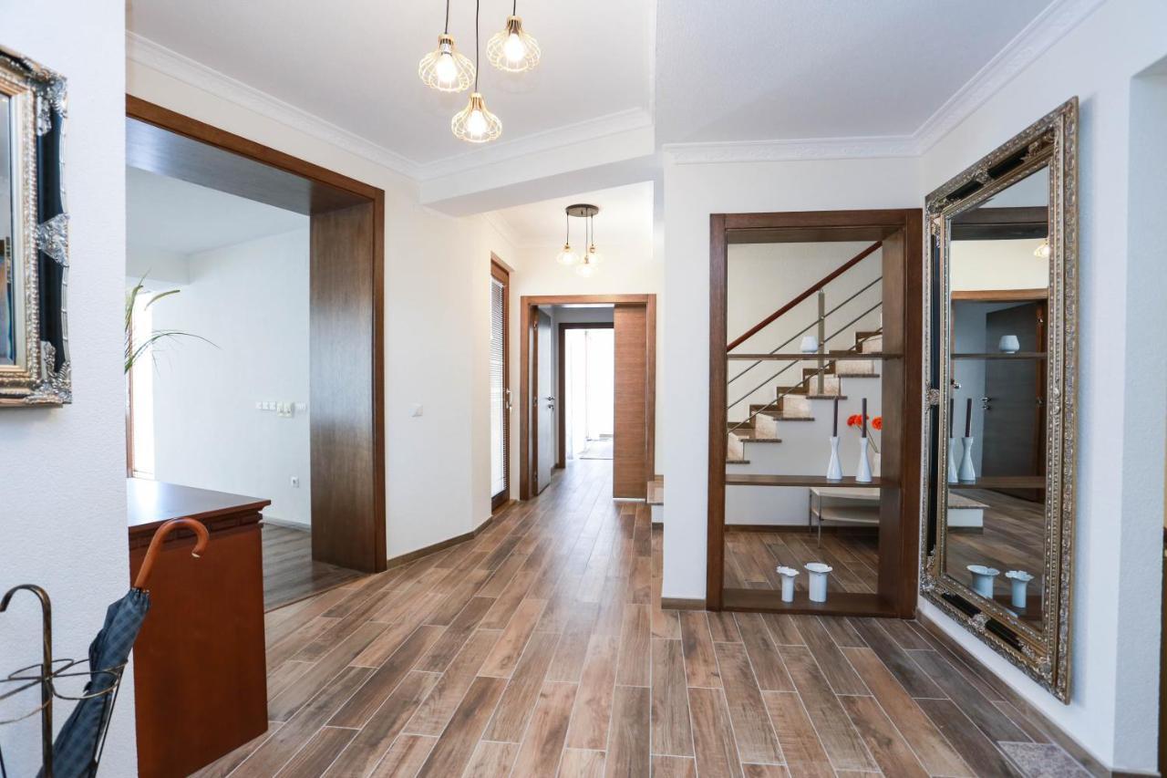 Villa Semiramis Tivat Dış mekan fotoğraf